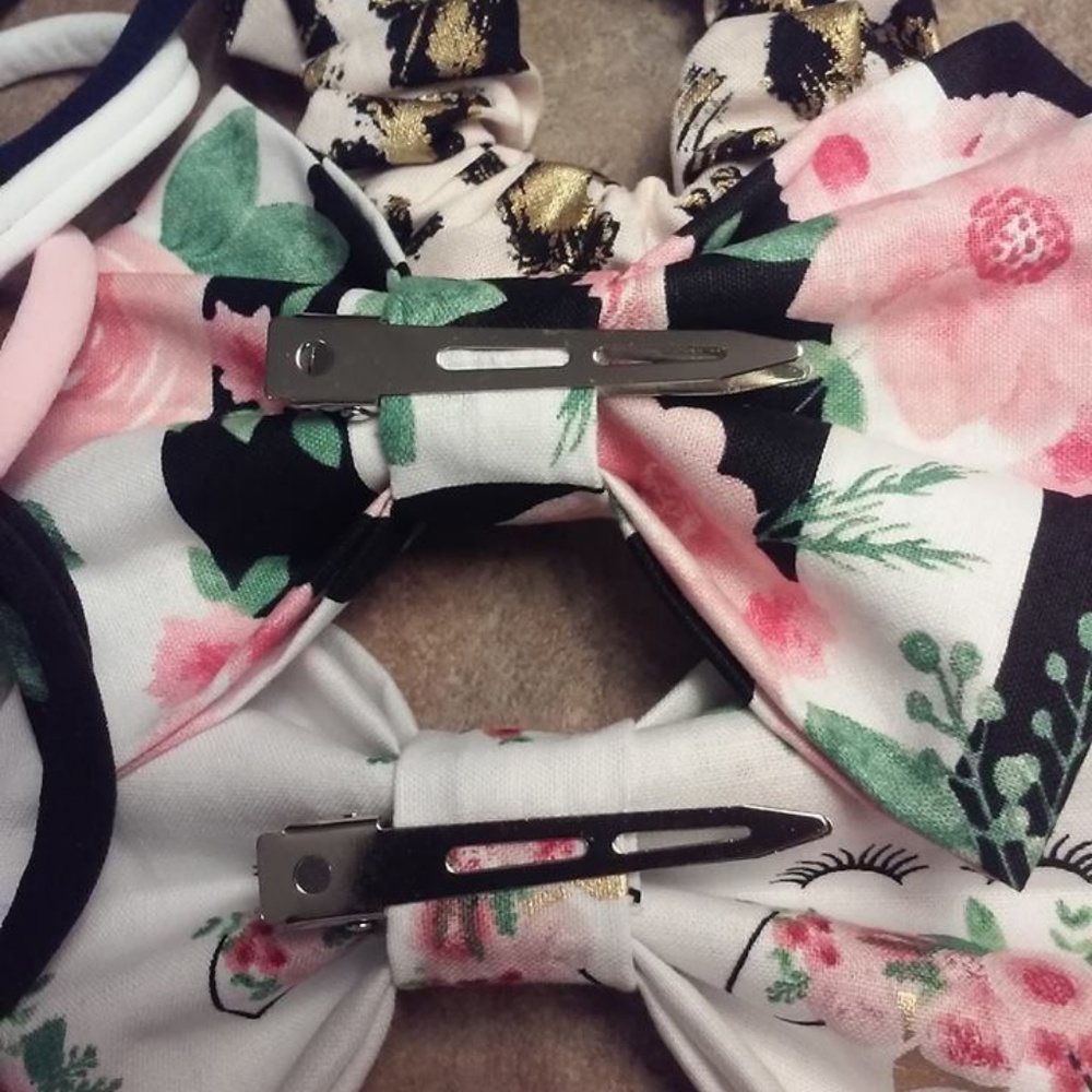 Buffalo Floral Bow Set - Picture 2 of 4